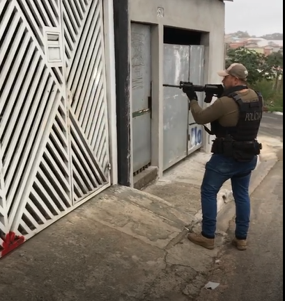 Polícia de Caçapava cumpre mandados de prisão em São José dos Campos