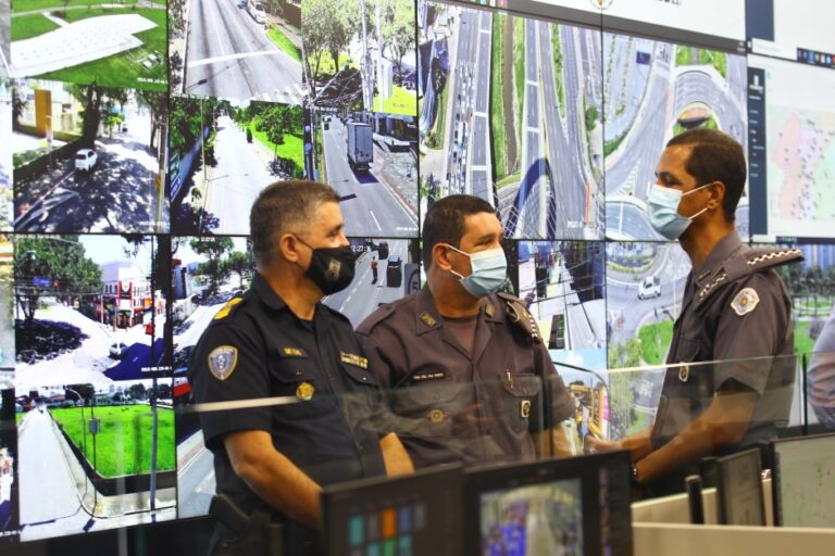 csi com comandante da PM