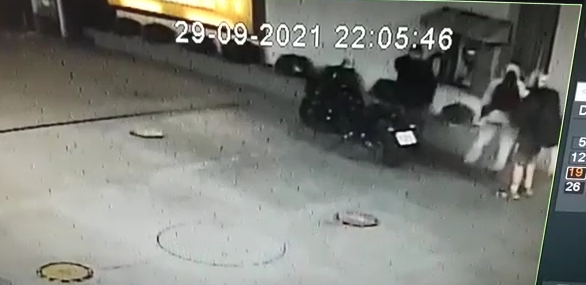 Ladrões roubam motociclista em posto de São José dos Campos, mas são presos minutos depois pela PM