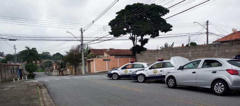 Motorista de aplicativo tem o carro roubado e furtado duas vezes em menos de 12 horas em Taubaté