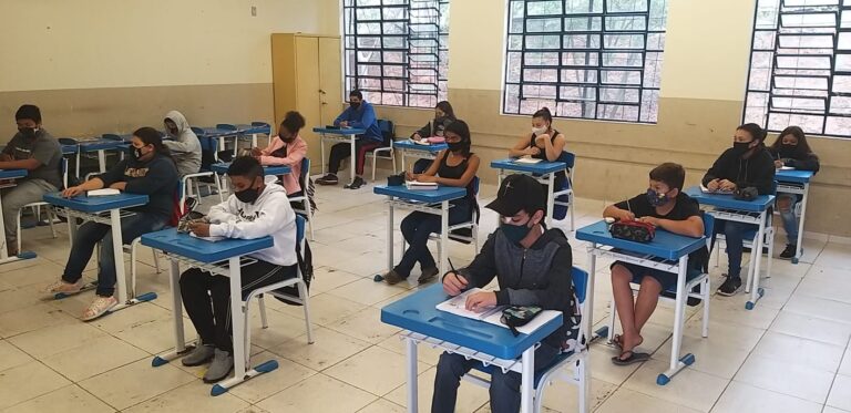 Estudantes da rede municipal de Caçapava passam por reforço