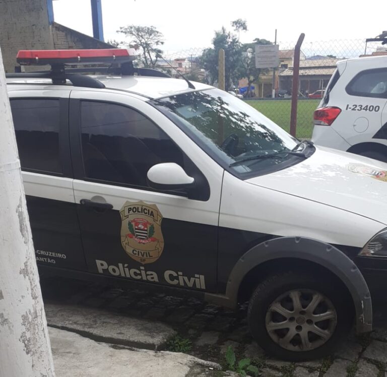 Homem é assassinado em campo de futebol de Cruzeiro