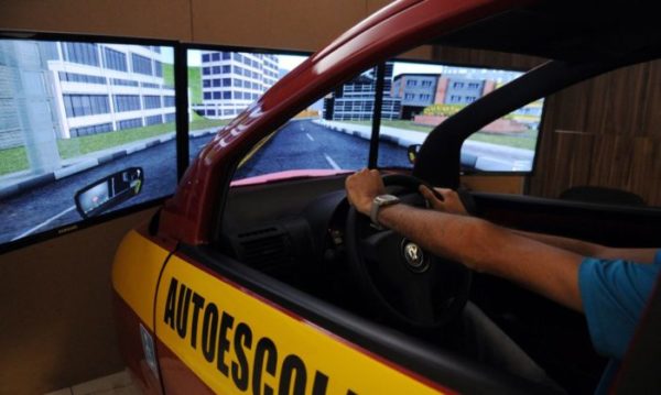 Aluno denuncia examinador que teria cobrado R$ 400 para aprová-lo em exame prático da CNH em São José dos Campos