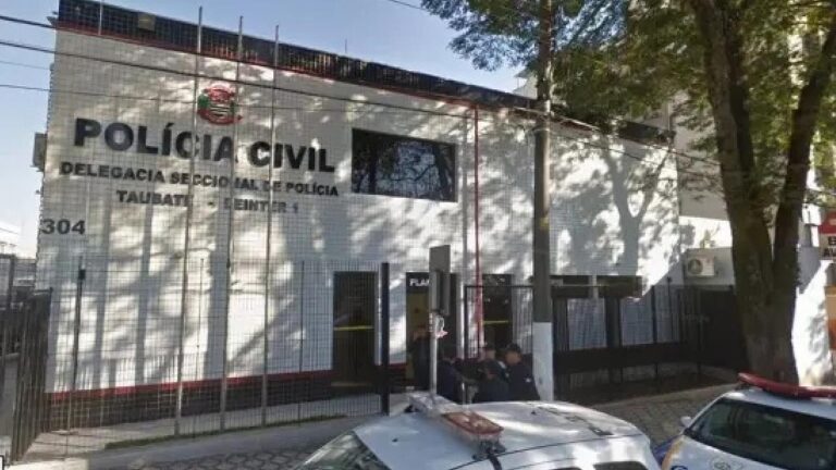 Bombeiros encontram homem morto em rio de Taubaté