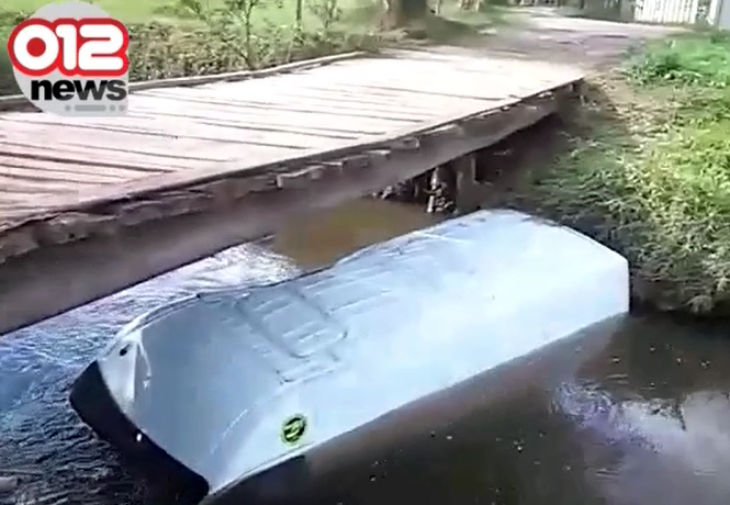 Motorista perde o controle de veículo e cai em rio de Cunha