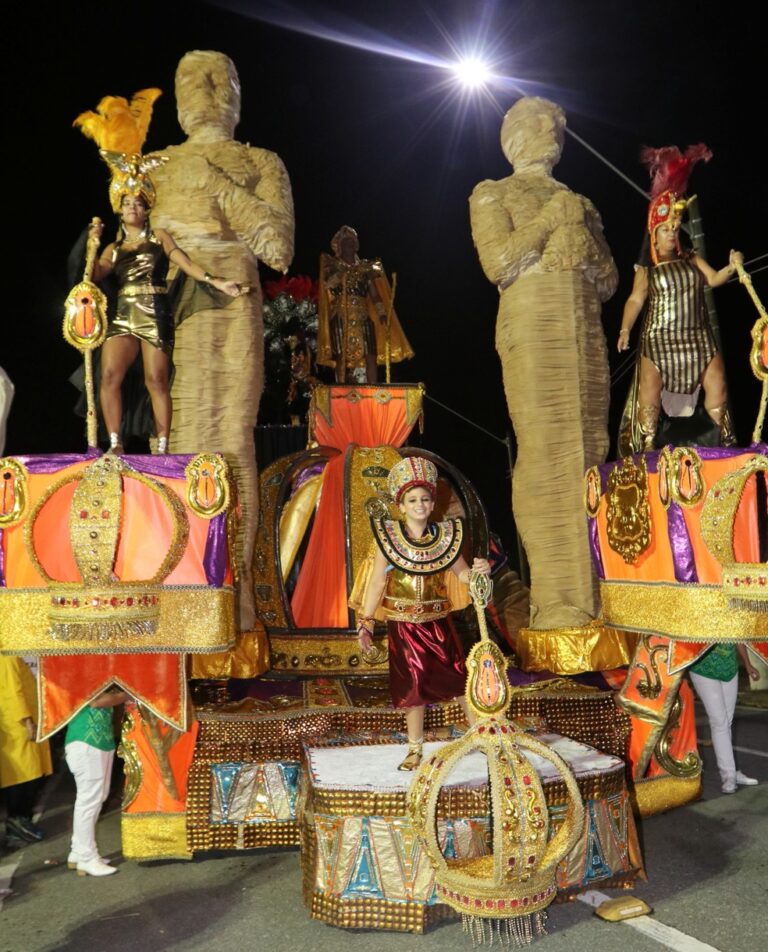 Desfiles de carnaval são cancelados em Jacareí em 2022