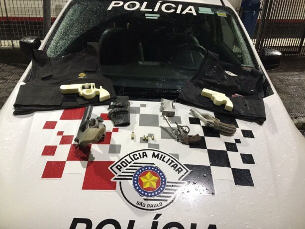 Fábrica de armas artesanais é fechada pela PM em Taubaté