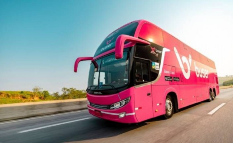 Ônibus da Buser é novamente impedido de seguir viagem em São José Campos
