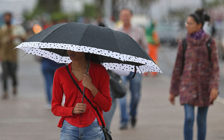 Previsão de muita chuva no Vale do Paraíba e Litoral Norte até quinta-feira