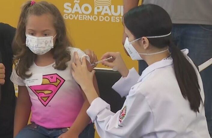 Lorena Cordeiro, de 7 anos, tem Síndrome de Down