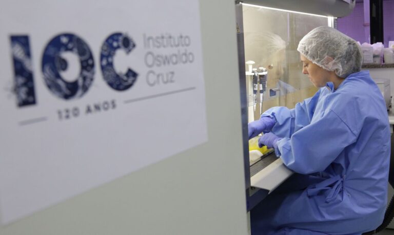 Teste Covid chega a custar R$ 250 nas farmácias do Vale do Paraíba