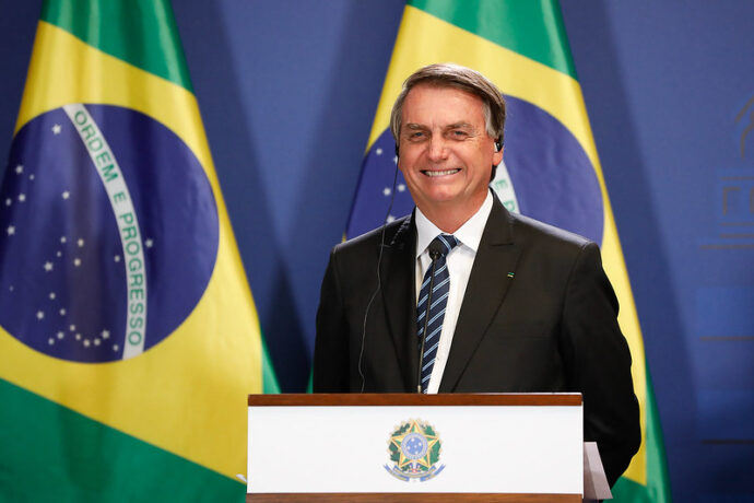 Bolsonaro irá oficializar nova concessão da Via Dutra em São José dos Campos