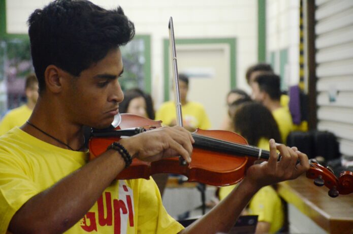 Projeto Guri em Caraguatatuba abre inscrições para 90 vagas