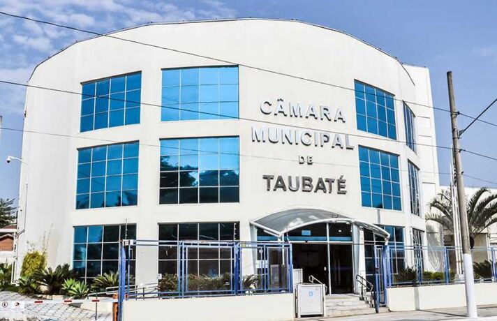 Servidores são exonerados da Câmara de Taubaté por uso de diploma falso