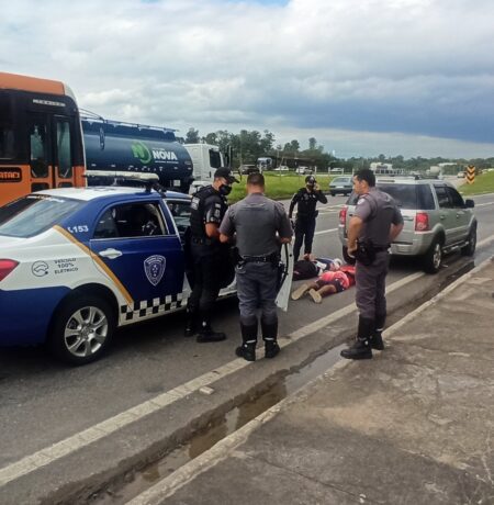Criminosos são presos em flagrante por roubo a mão armada em São José dos Campos