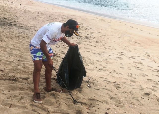 lixo em praias-capa