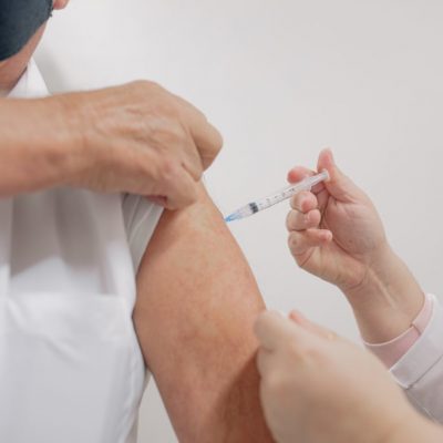 Taubaté vacina população contra a Covid-19 nesta quarta-feira(2)