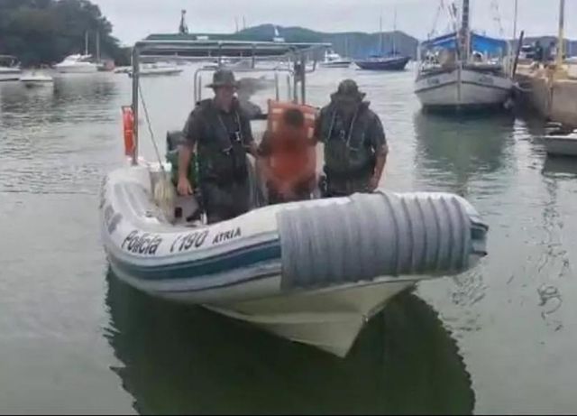 furto de embarcação-capa-012