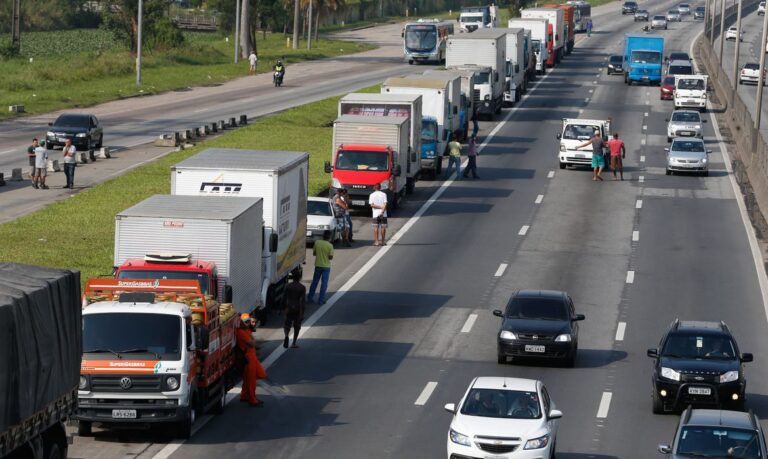 caminhoneiros-mobilização-capa