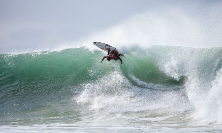 Circuito Nicoboco Lanai Surf-capa