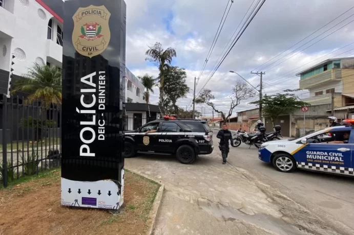 Polícia segue nas busca por suspeitos de ataque à GCM em escola de SJC