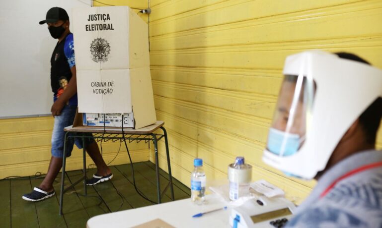 votação-tse-celular-capa