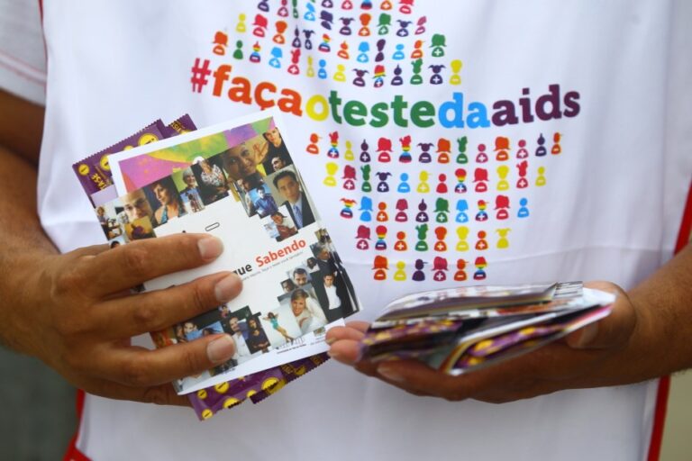 Campanha de prevenção à aids começa em São José dos Campos