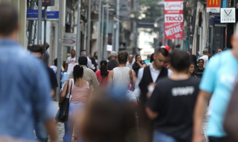 Casos de covid no Brasil em 24h