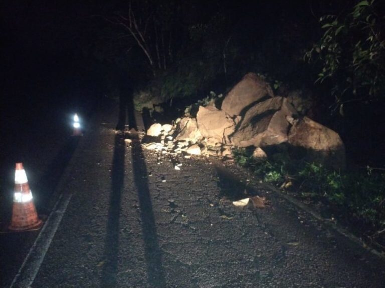 altos acumulos de chuva em ubatuba