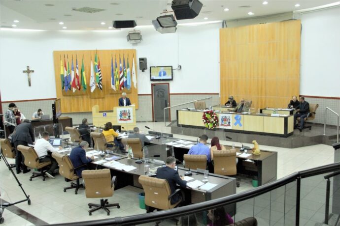 Câmara de Jacareí aprova pagamento de débitos tributários através de PIX no município