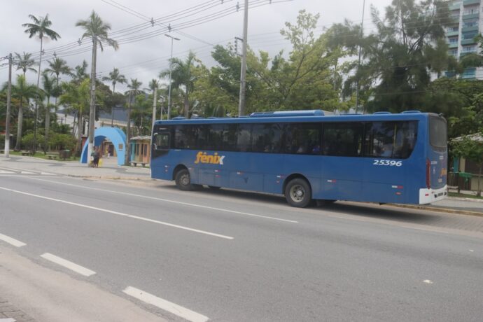 Caraguatatuba altera trajetos de ônibus na Avenida da Praia para a Virada do Ano