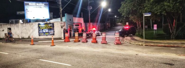 GCM barra o Baile da Freira O Retorno em Caraguatatuba