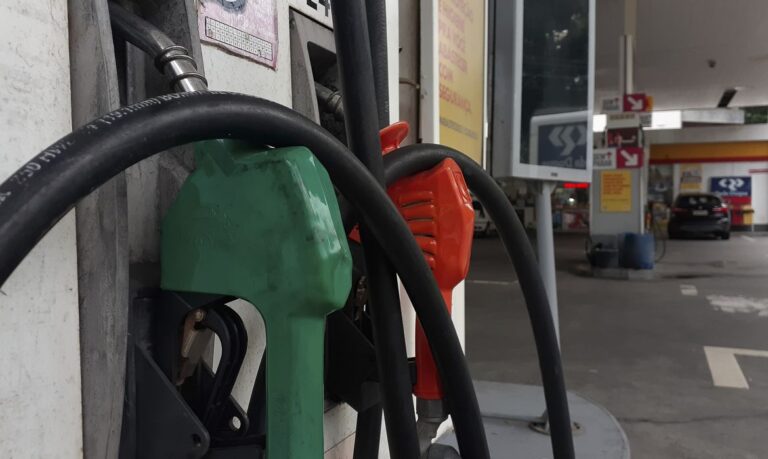 gasolina e diesel-capa