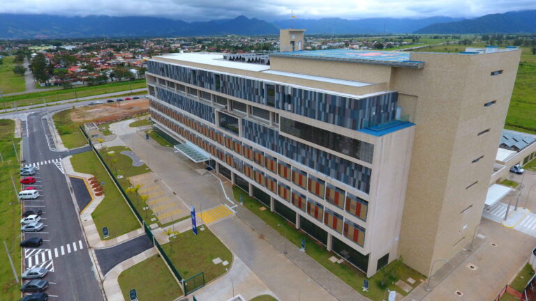 Caraguá: Hospital Regional abre vagas