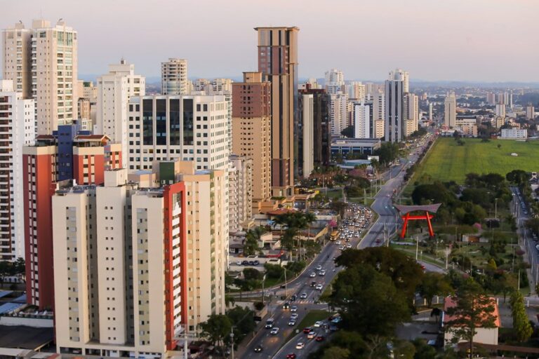 Cidade teve superávit de US$ 473 milhões na balança comercial em 2023 - Foto: Adenir Britto/PMSJC