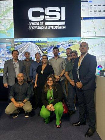 Equipe da Polícia Civil do RJ em visita ao CSI | Foto: Divulgação